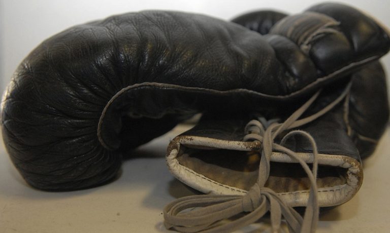 history-of-boxing-gloves-evolvement-fancy-glove